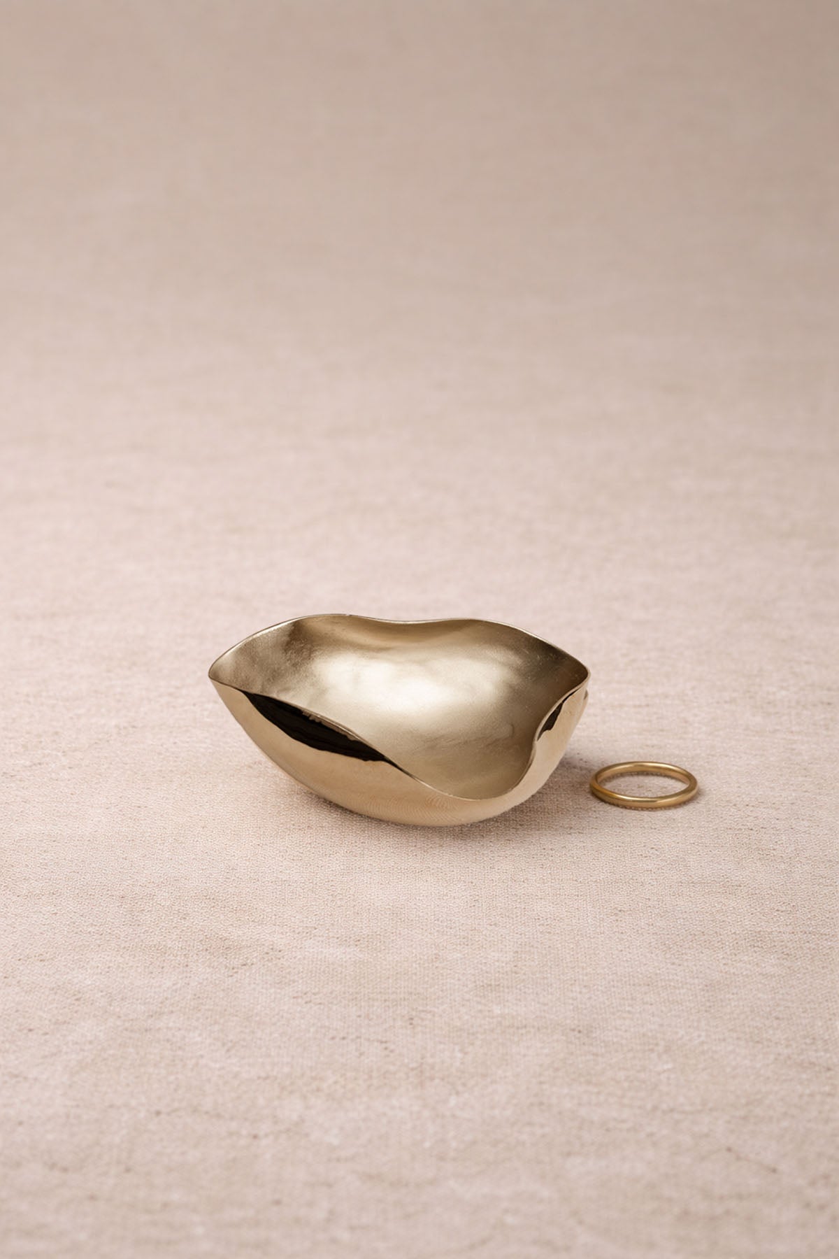 Asymmetrical Brass Decorative Object 7x9x4 cm