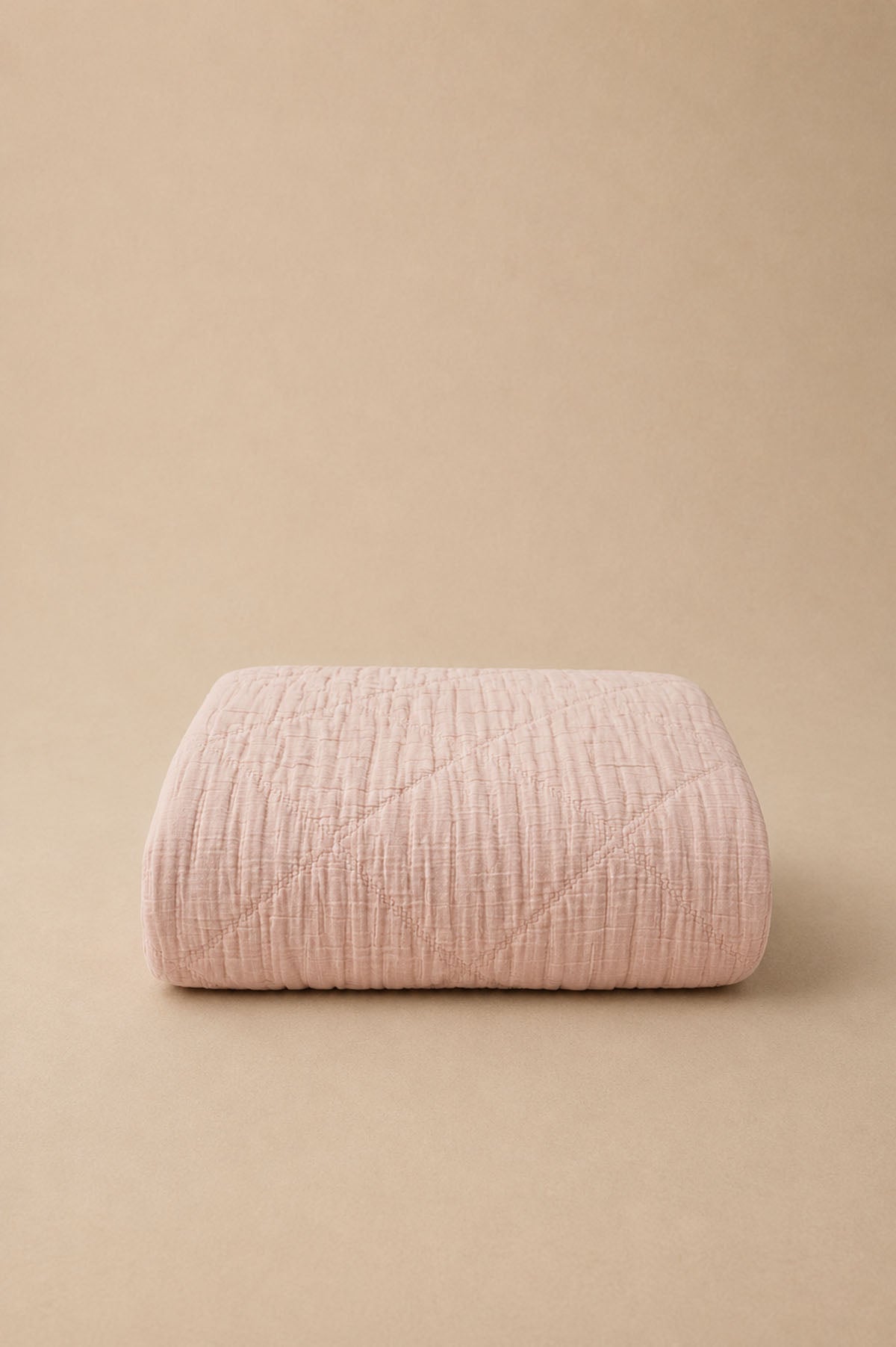 Atik Filled Jaquard Bed Cover Dusty Pink