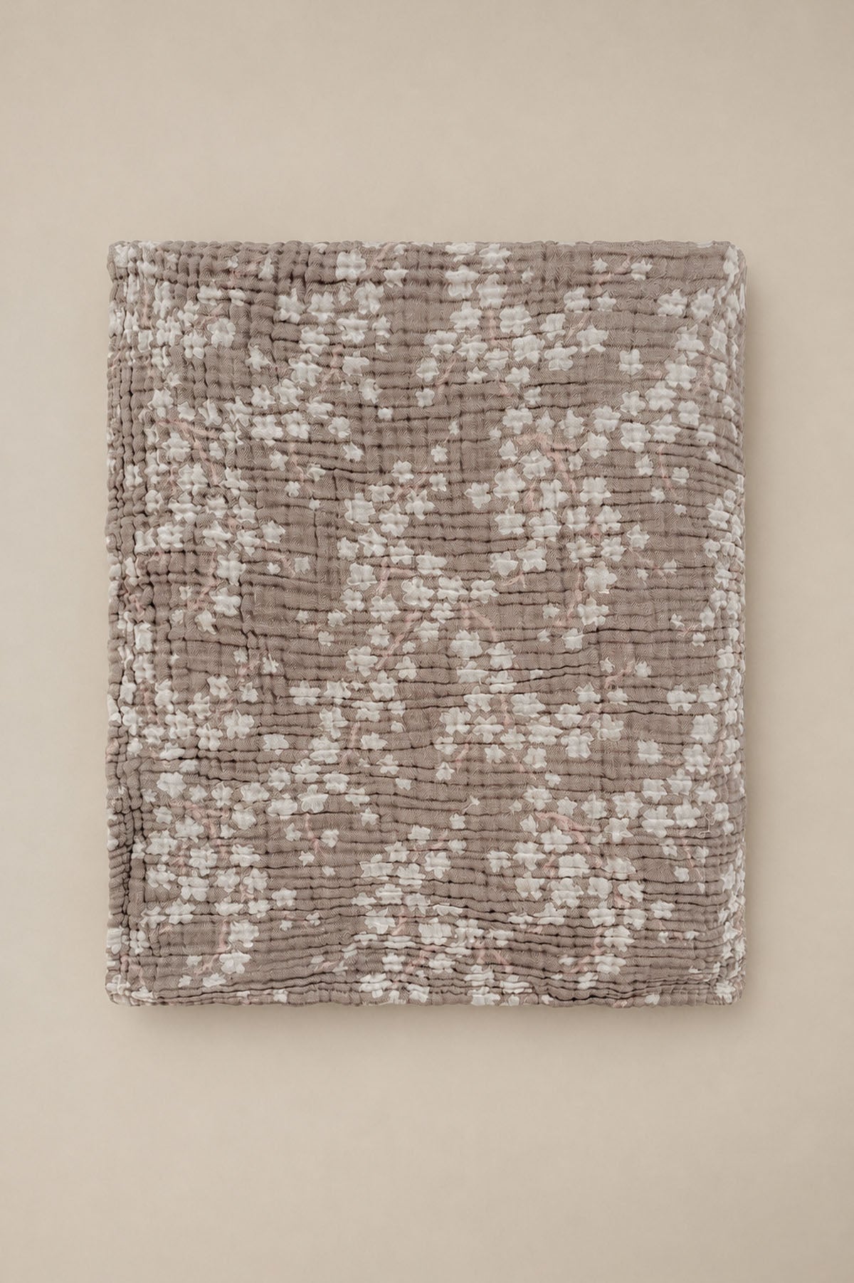 Crispy Flowers Jacquard Cotton Gauze Bed Cover