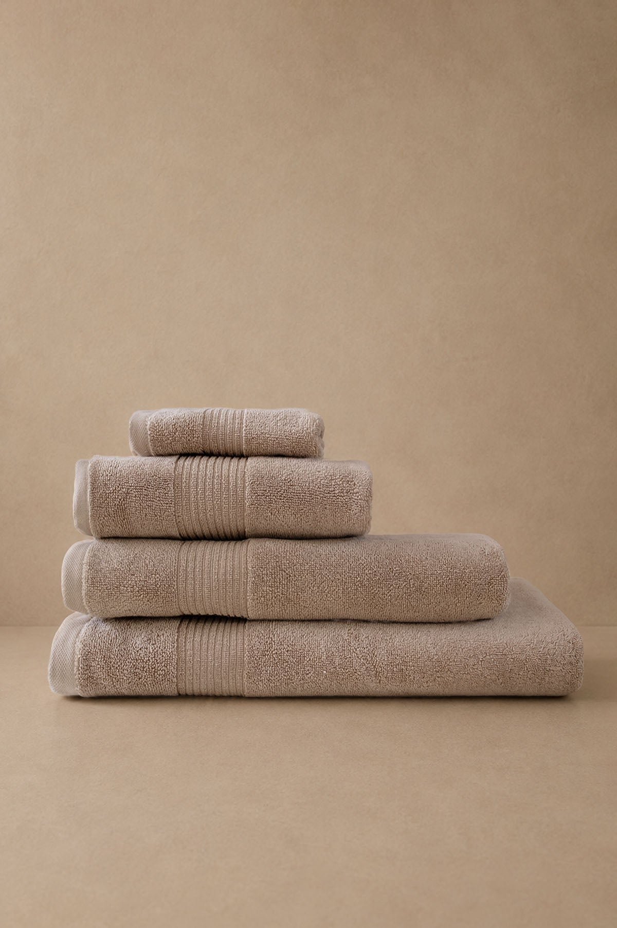 Essential Bordered Terry Towel 600 gr/sqm Beige
