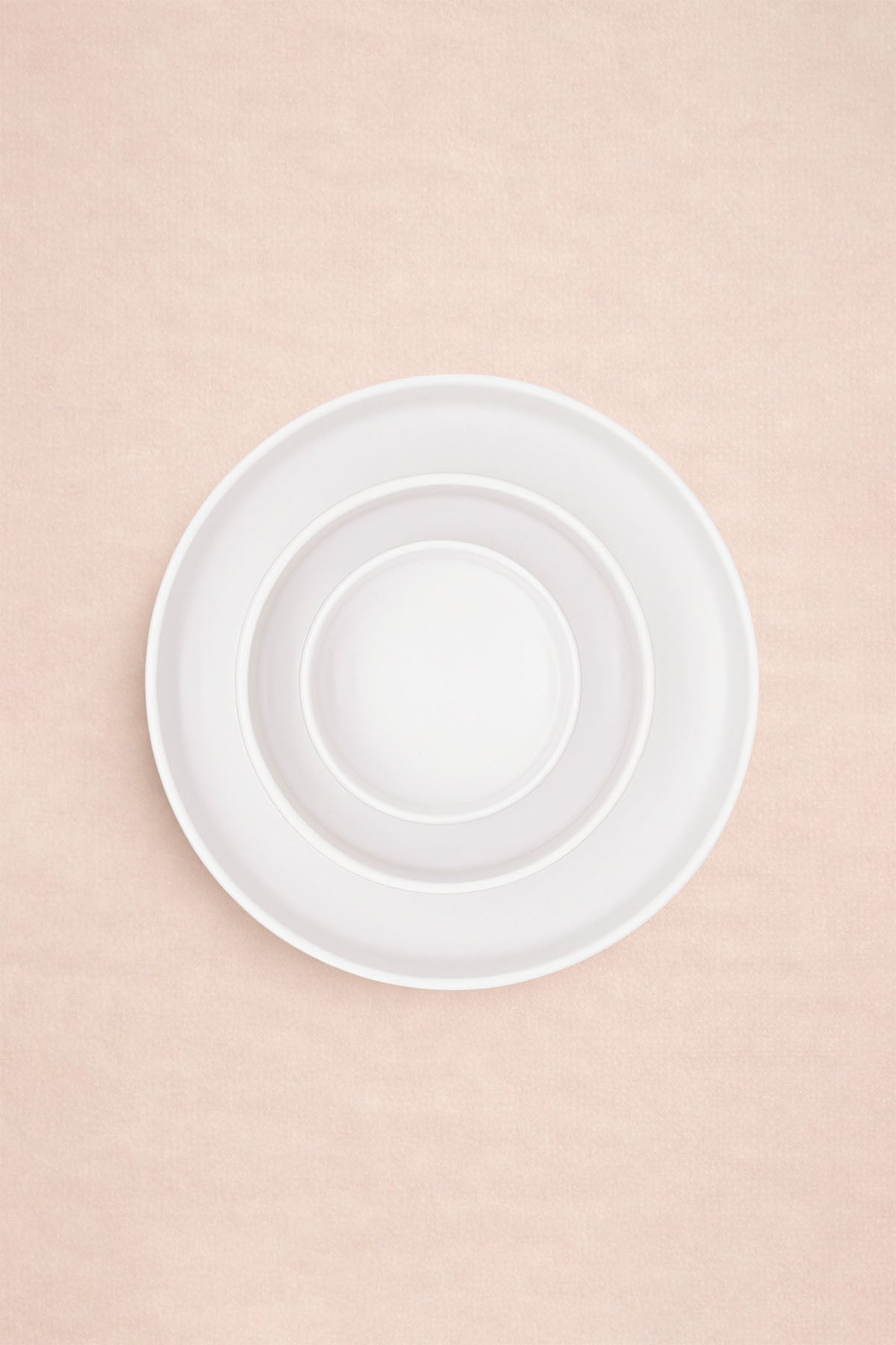 Stoneware Service / Salad Bowl White 21 cm / 8.3"