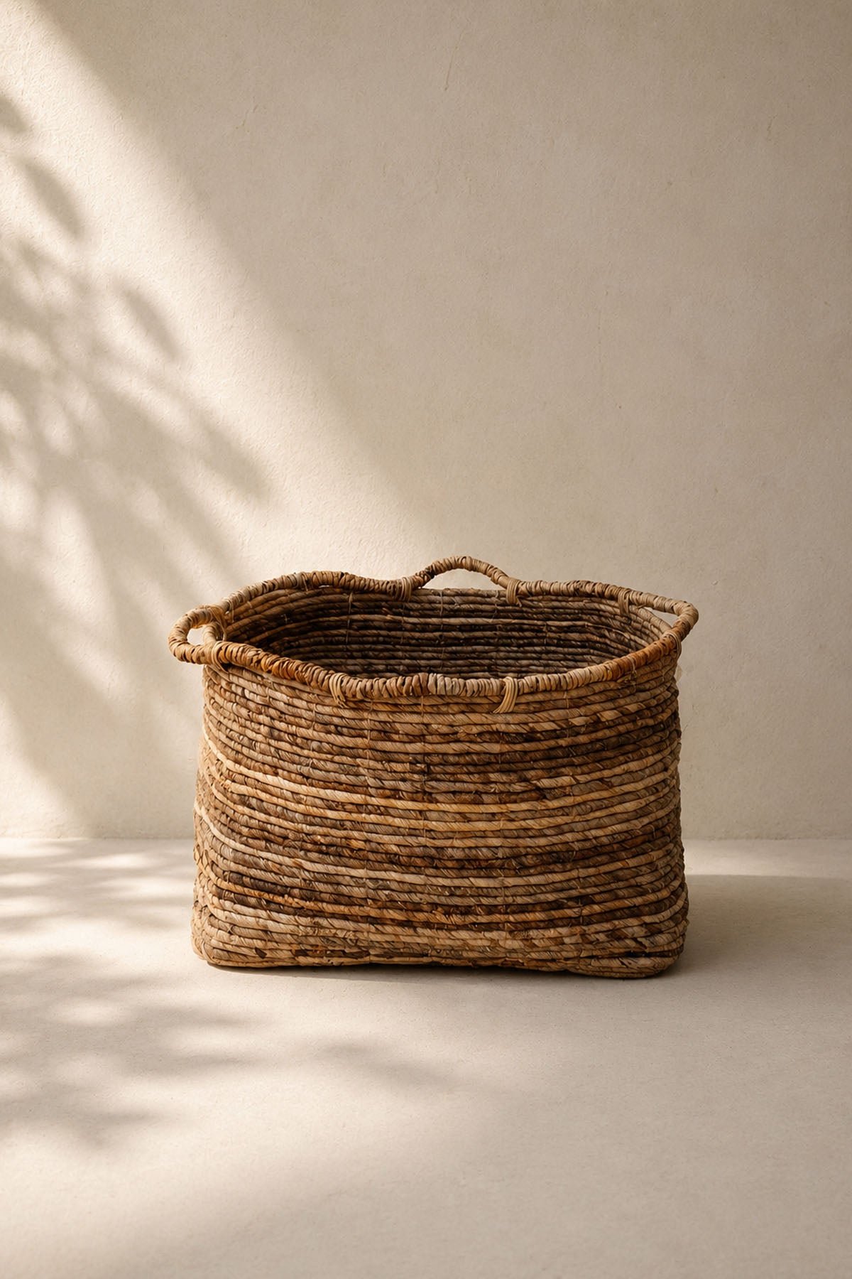 Banana Bark, Round Top, Square Base Basket