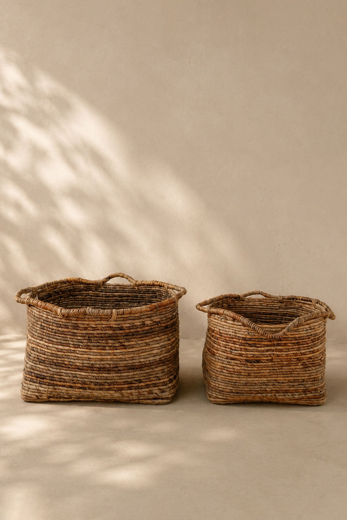 Banana Bark, Round Top, Square Base Basket