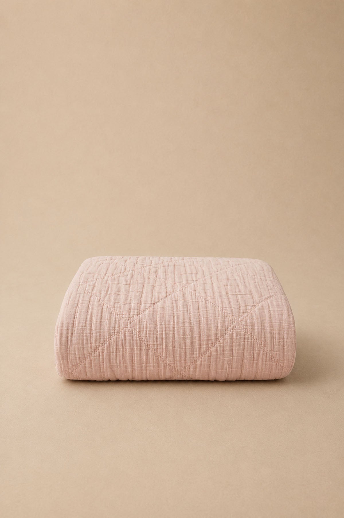 Atik Filled Jaquard Bed Cover Dusty Pink