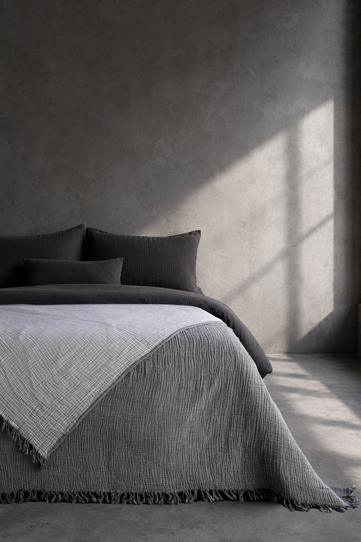 Cocoon Gauze Bed Cover Dark Grey