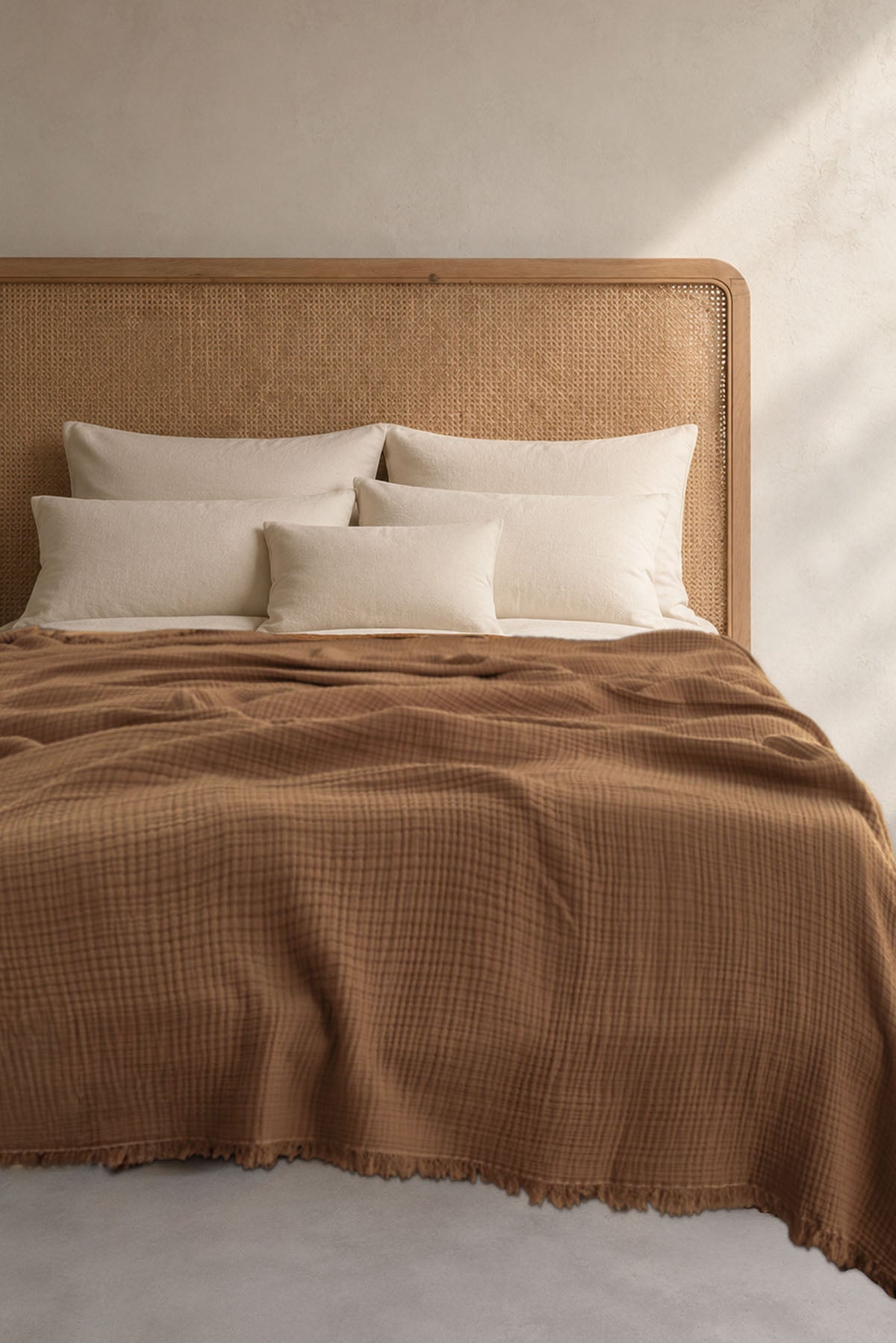 Cocoon Gauze Bed Cover Caramel