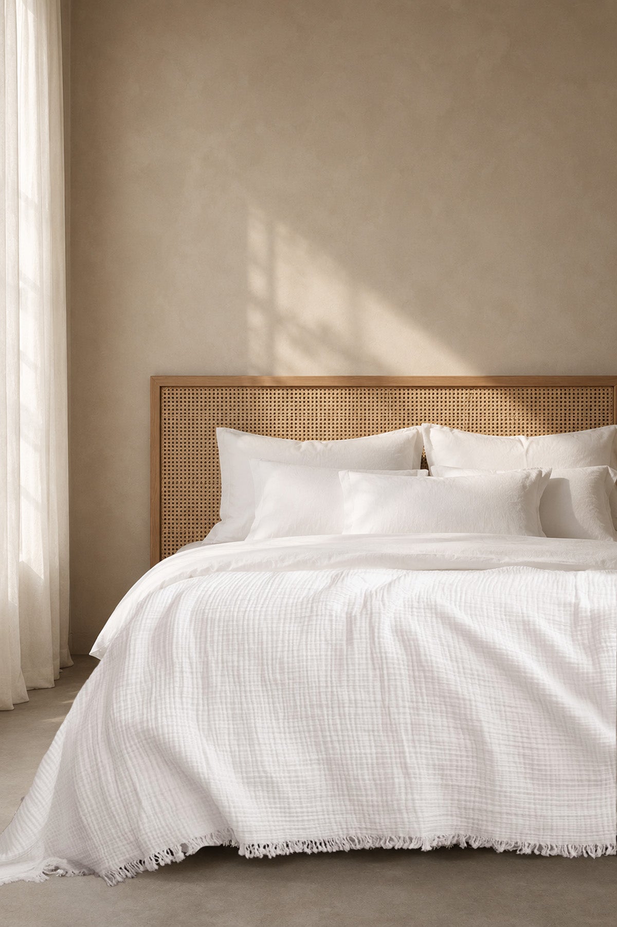 Cocoon Gauze Bed Cover White