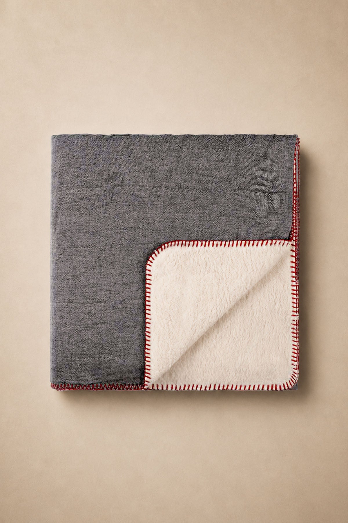 Cozy Decorative Stitched Cotton Throw With Fleece Lining Black