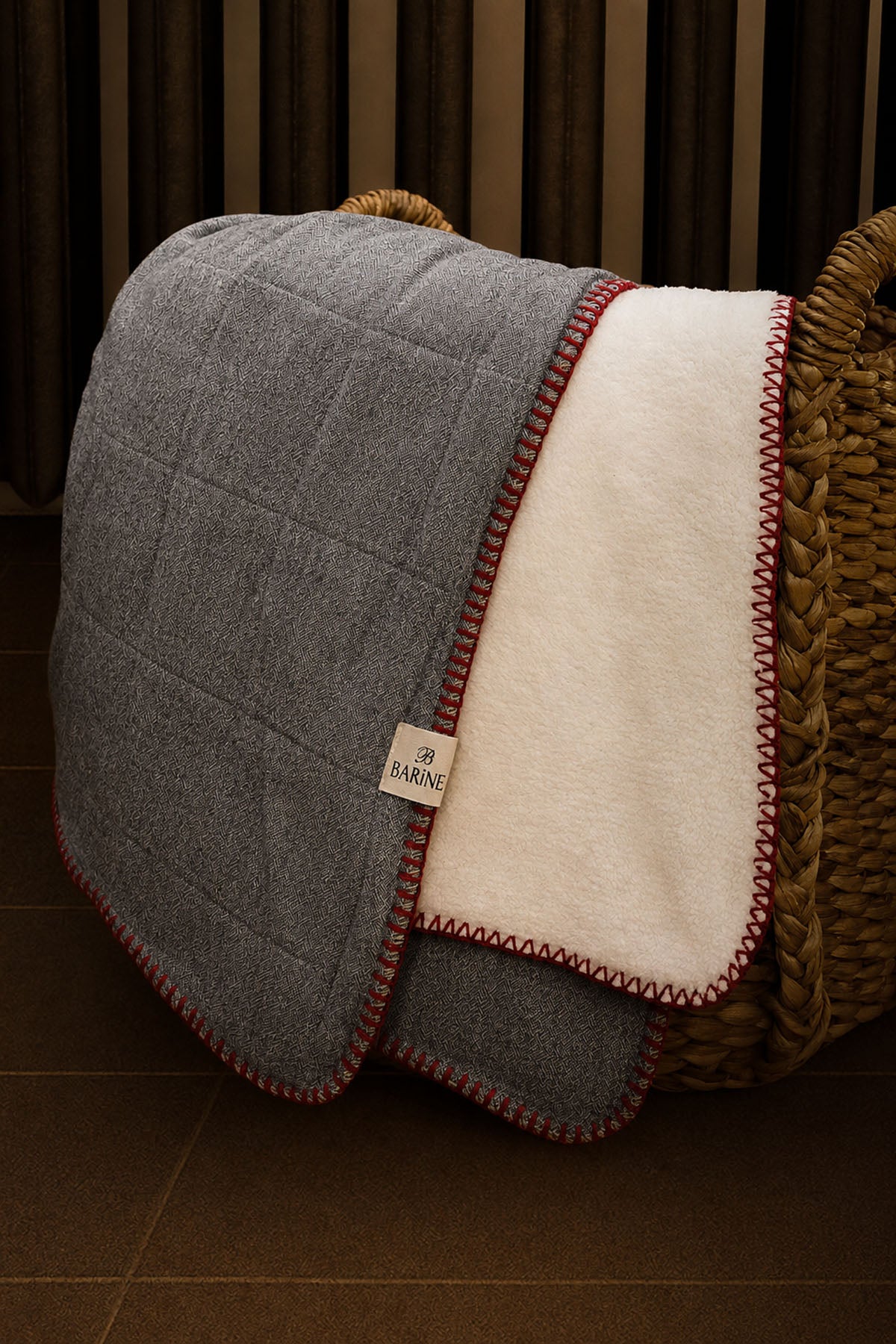 Cozy Decorative Stitched Cotton Throw With Fleece Lining Black