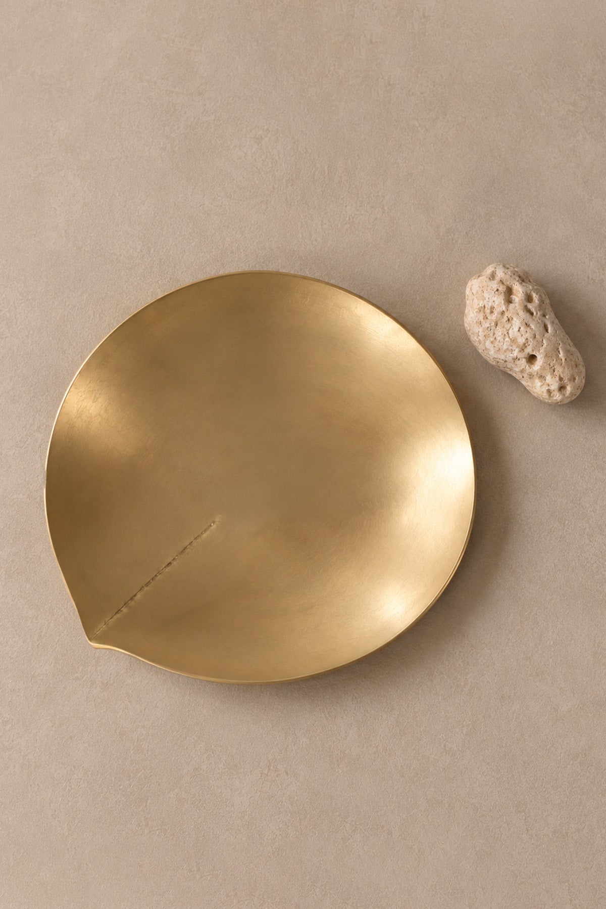 Crease Round Brass Decorative Object 21x20 cm