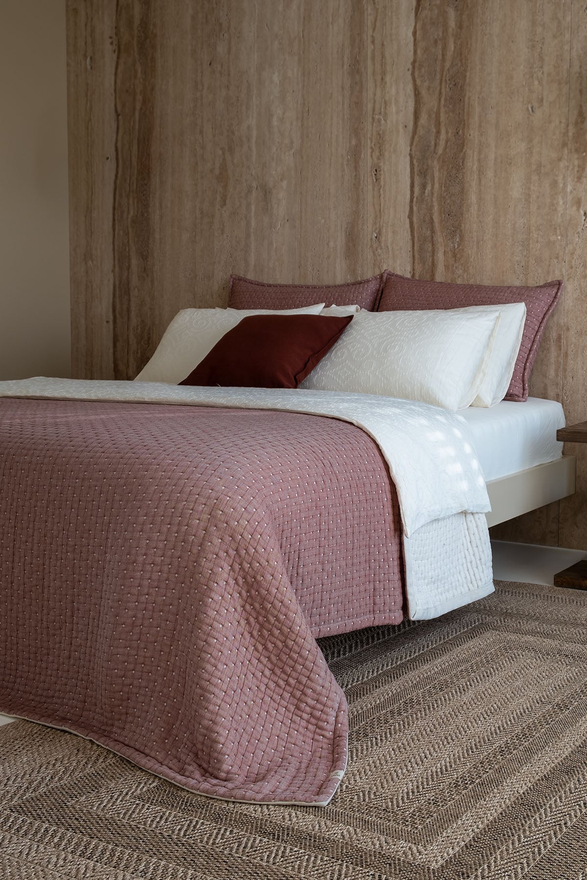 Dotted Matelasse Quilt Bed Cover Rust