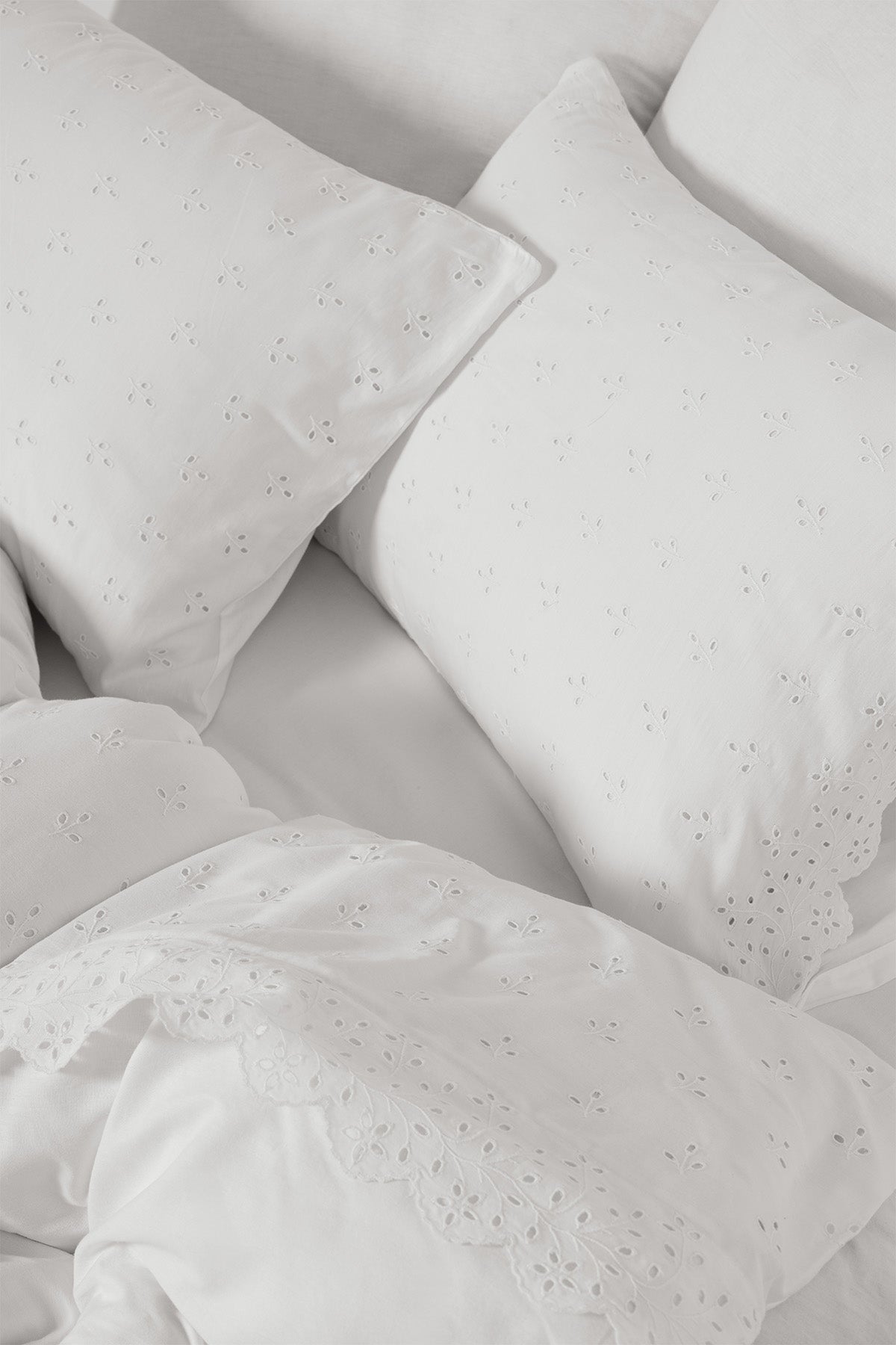 Eyelet Embroidered Duvet Cover White