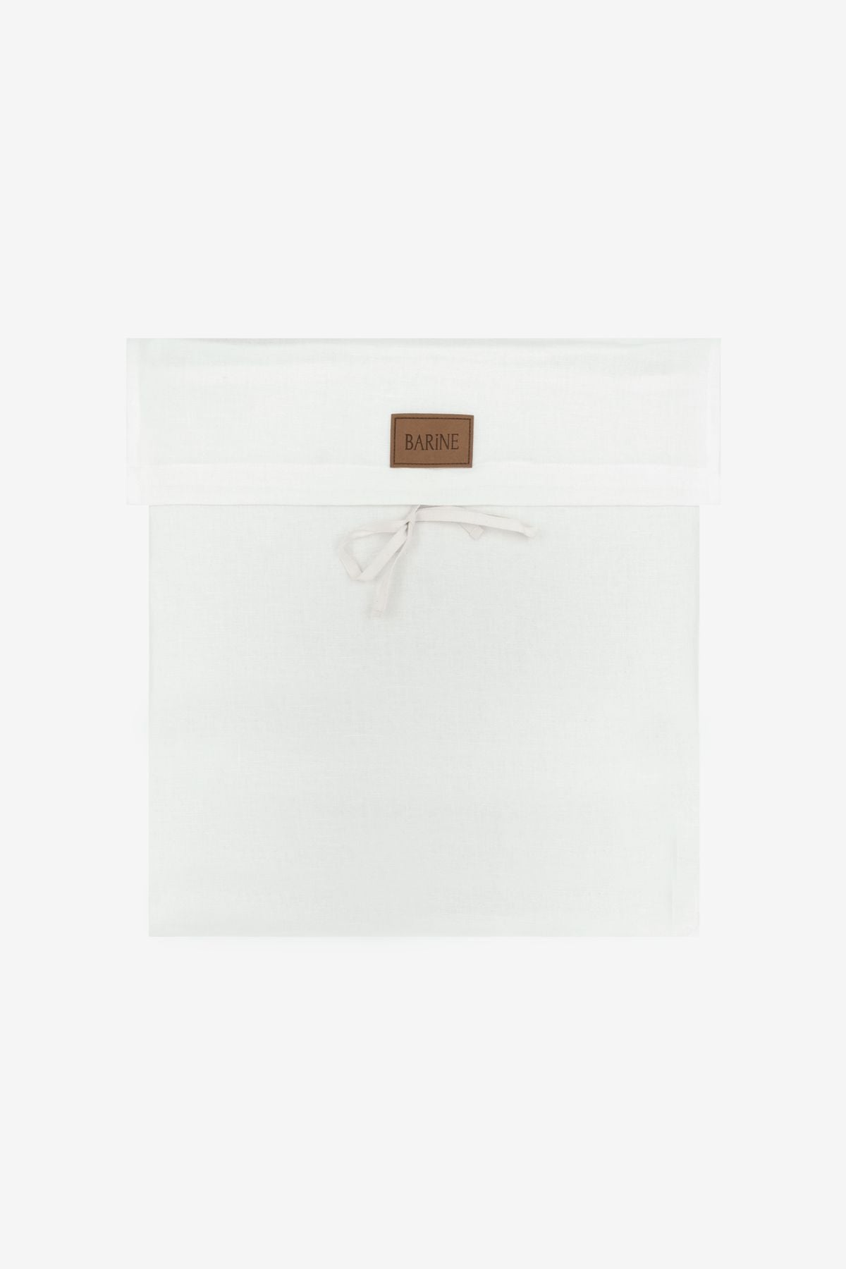 Frill Keten Nevresim Beyaz