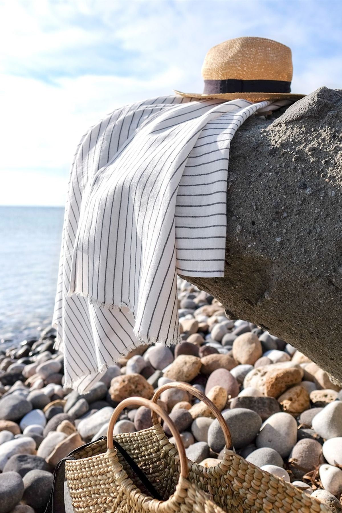 Linea Peştamal  Siyah