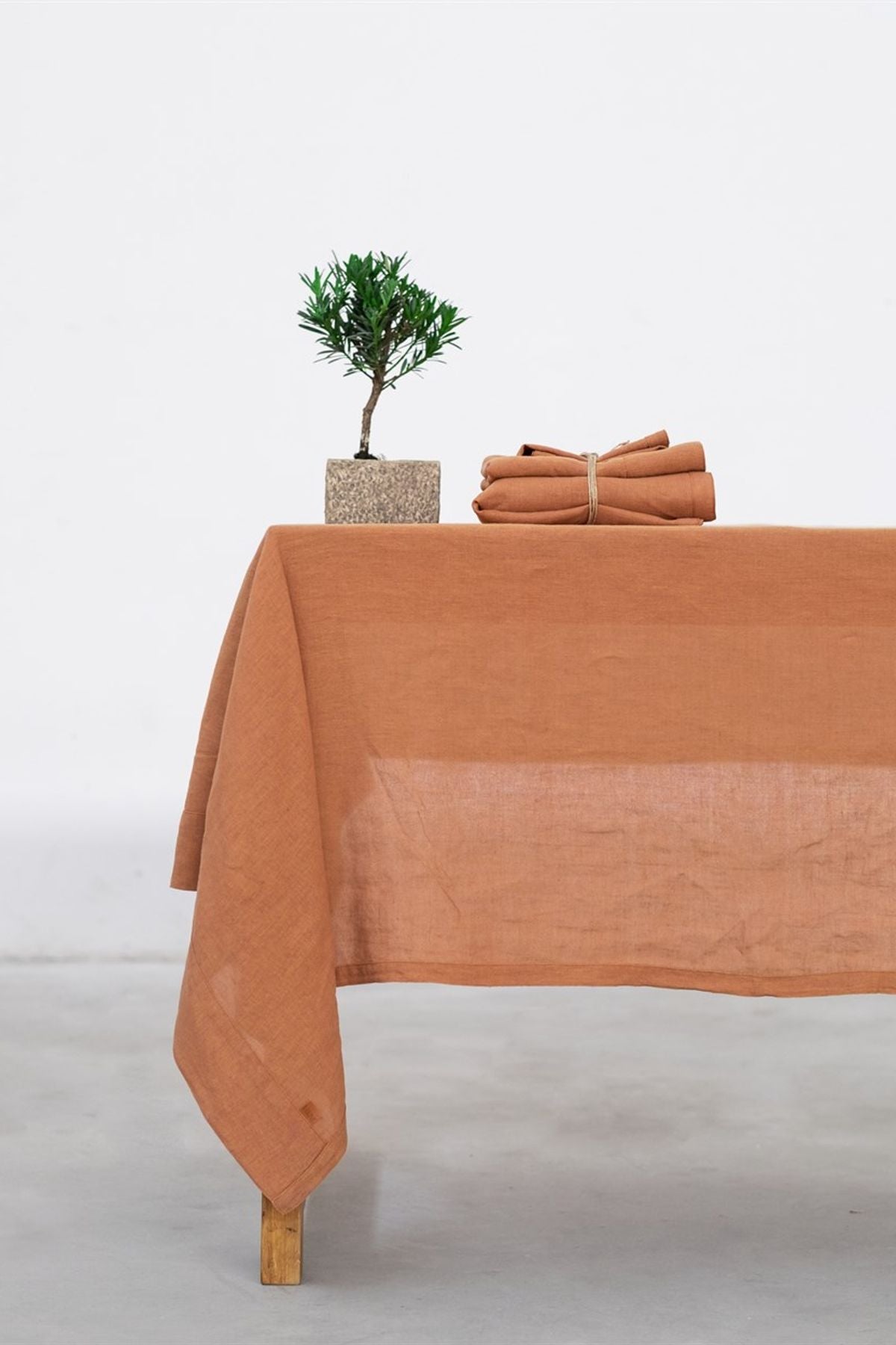 Linen Keten Masa Örtüsü Indian Tan