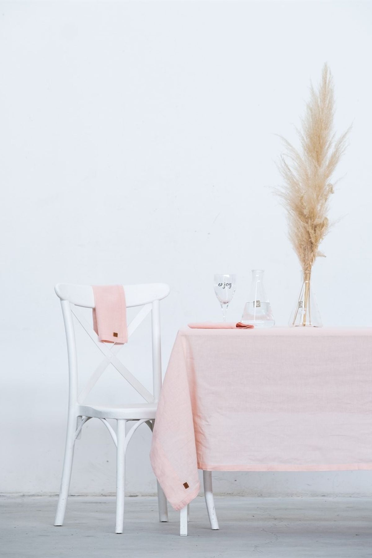 Linen Keten Masa Örtüsü Pembe