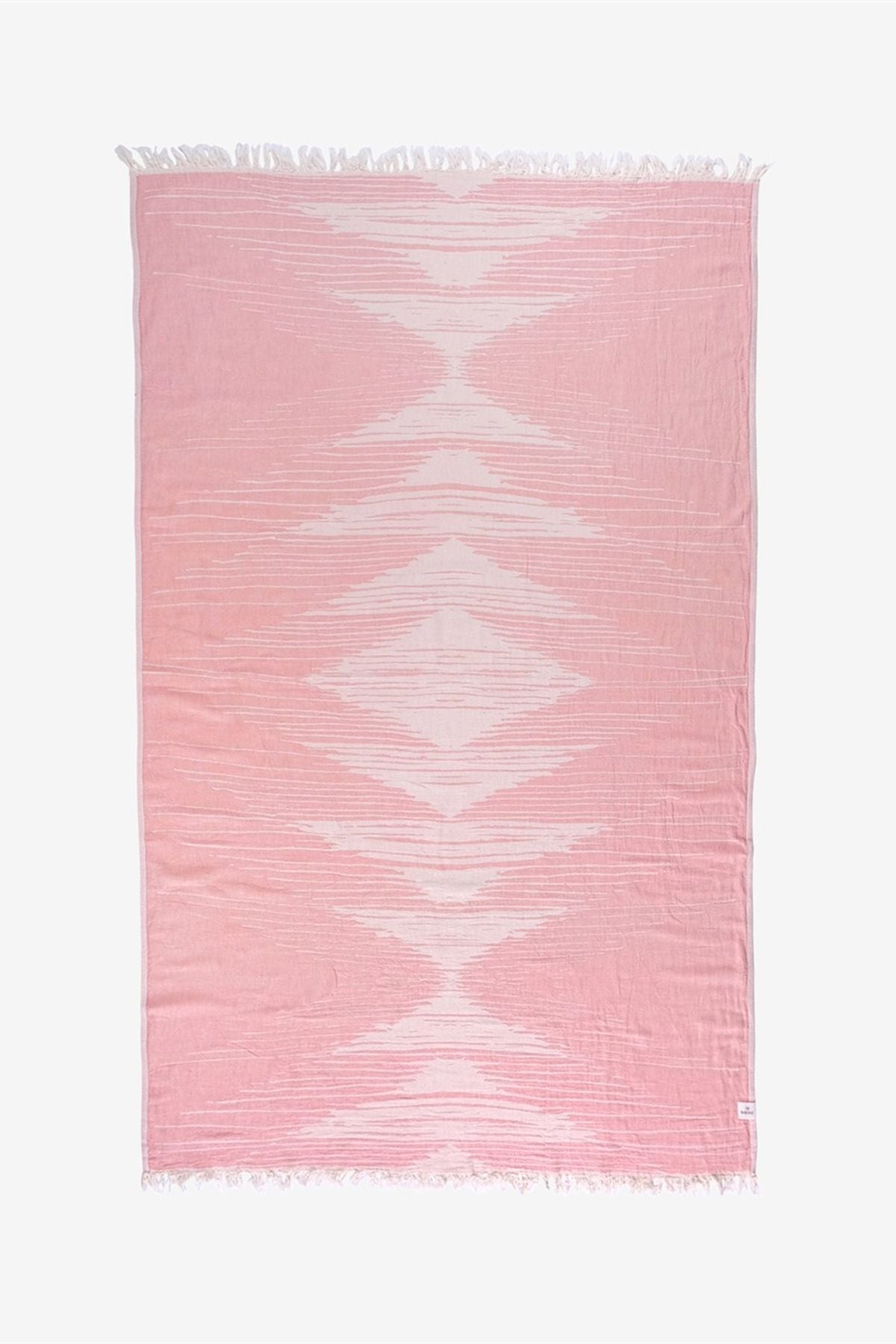 Monochrome Peştamal Canyon