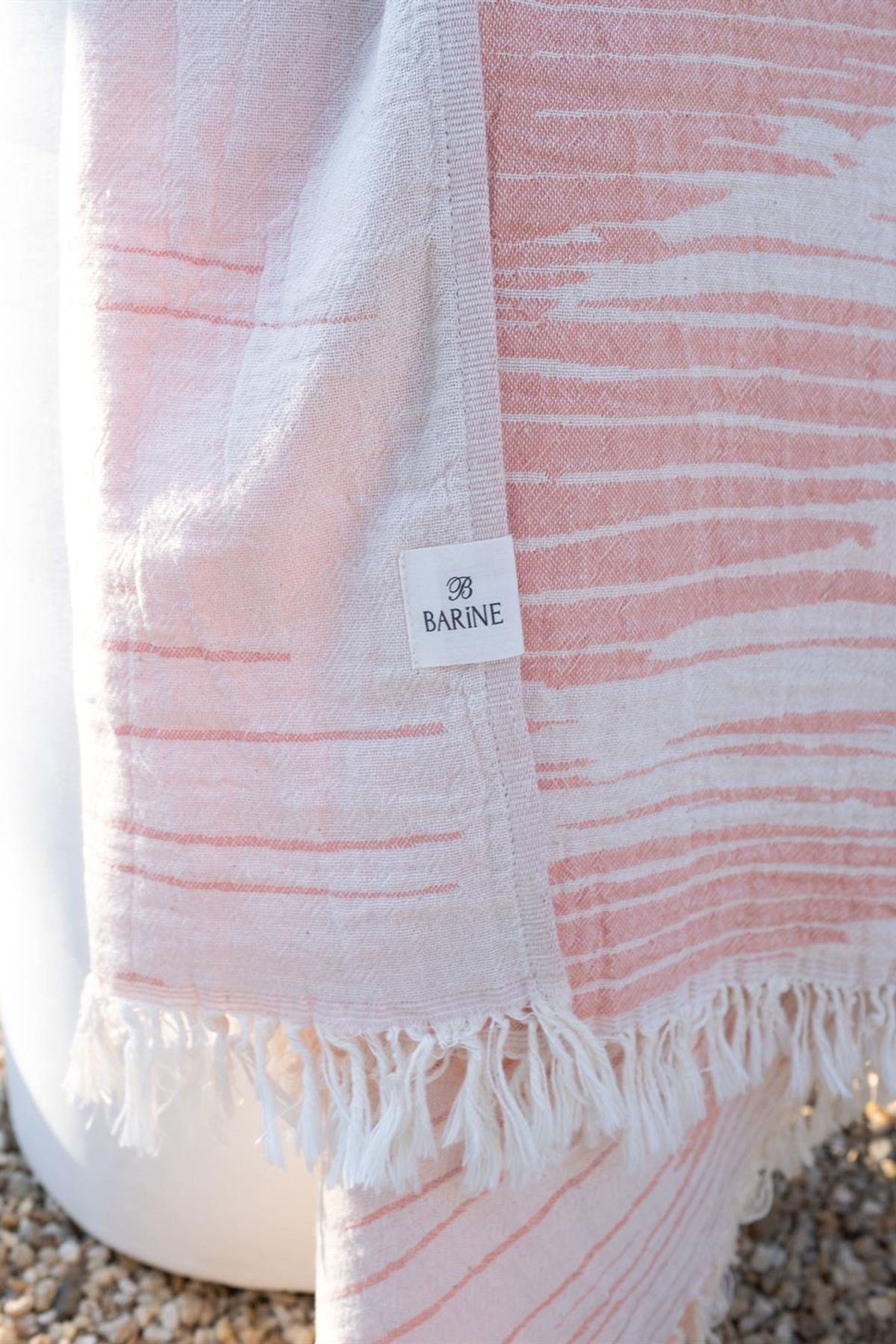 Monochrome Peştamal Canyon