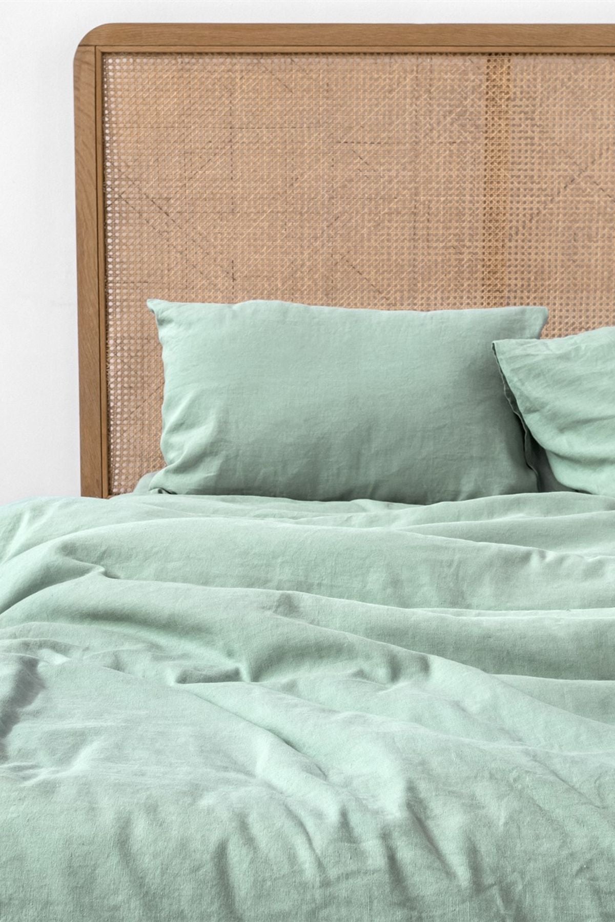 Washed Linen Keten Nevresim Frosty Green