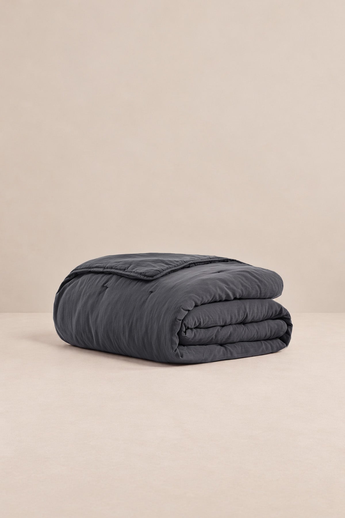 Smooth Baby Quilt Grey