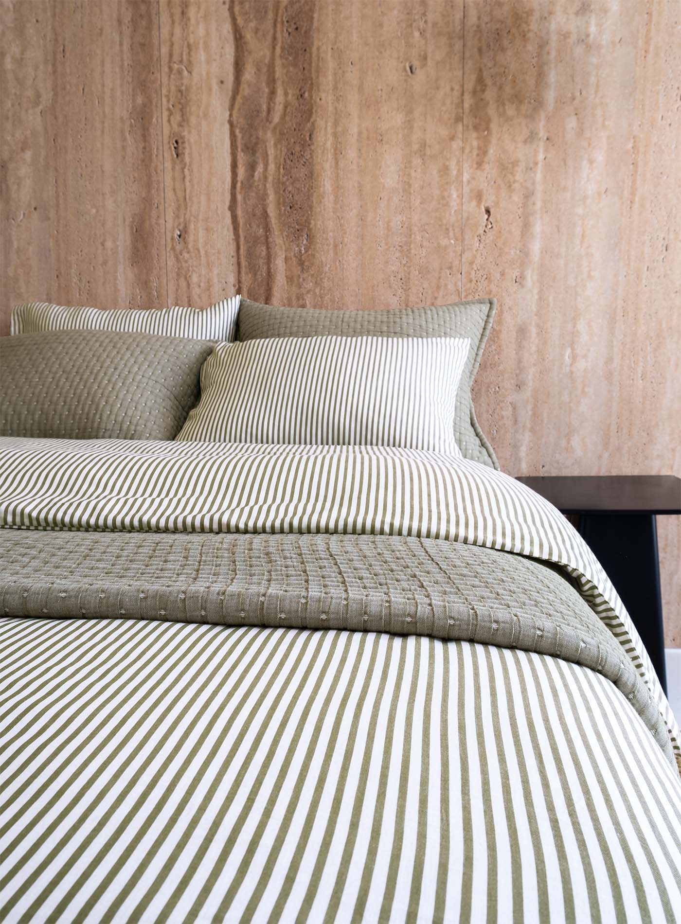 Thin Line Sateen Duvet Cover Sea Kelp